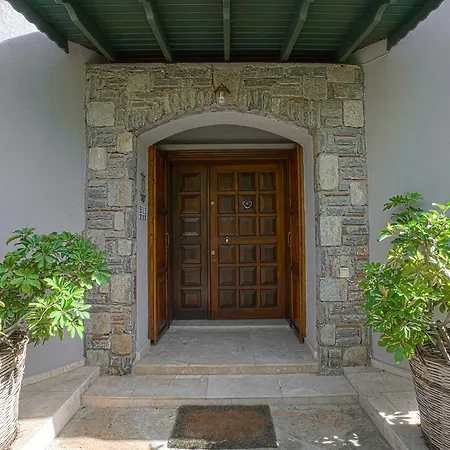 Vila Olivia *